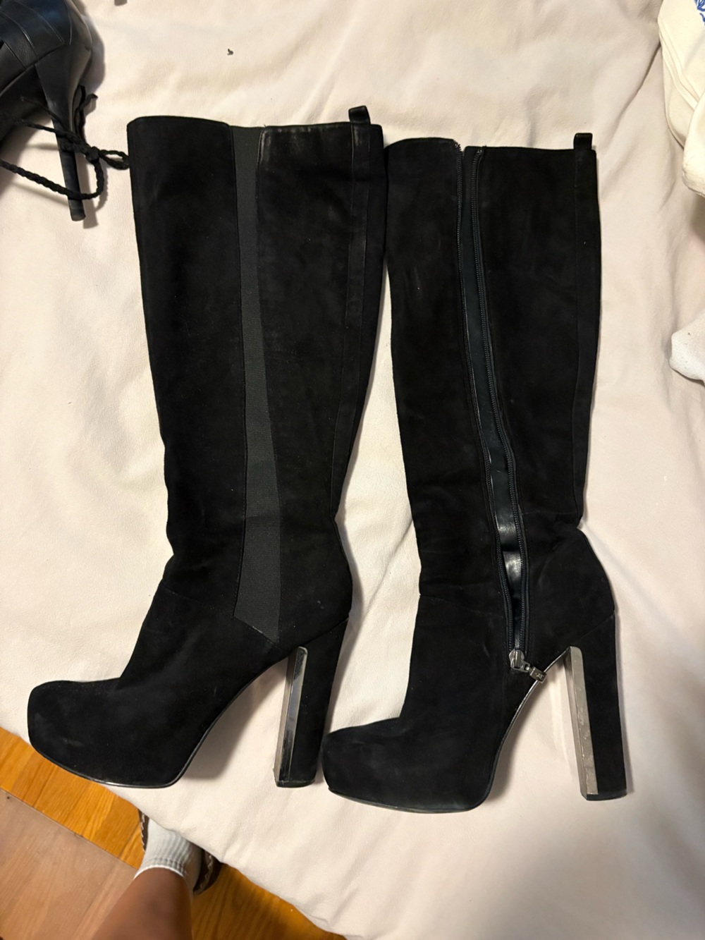 Women’s Black Suede Knee-High Heeled Boots